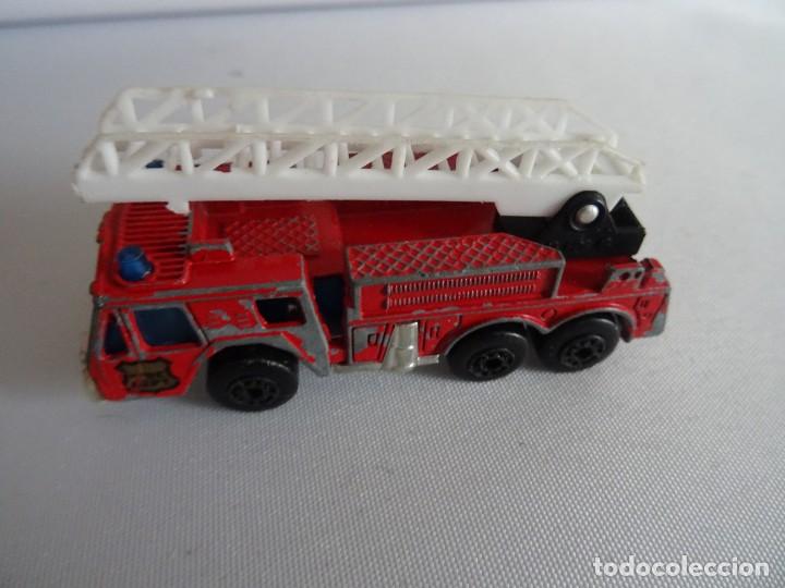 Coches a escala Matchbox: MATCHBOX fire engine 1982 - Foto 1