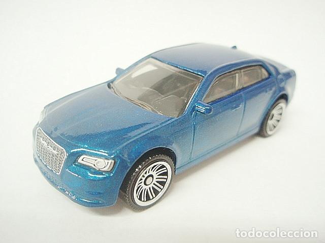 Coches a escala Matchbox: MATCHBOX MB1033 C * 33 CHRYSLER 300 DEL 2015 - Foto 1