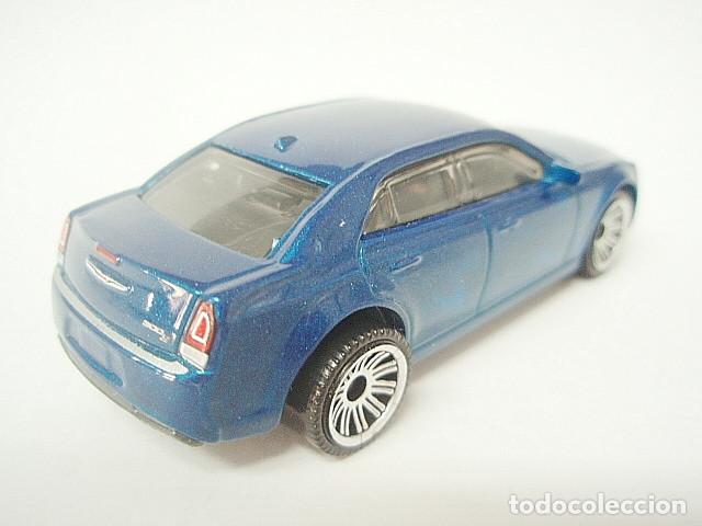 Coches a escala Matchbox: MATCHBOX MB1033 C * 33 CHRYSLER 300 DEL 2015 - Foto 2