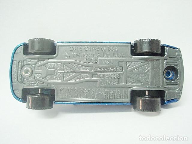 Coches a escala Matchbox: MATCHBOX MB1033 C * 33 CHRYSLER 300 DEL 2015 - Foto 5