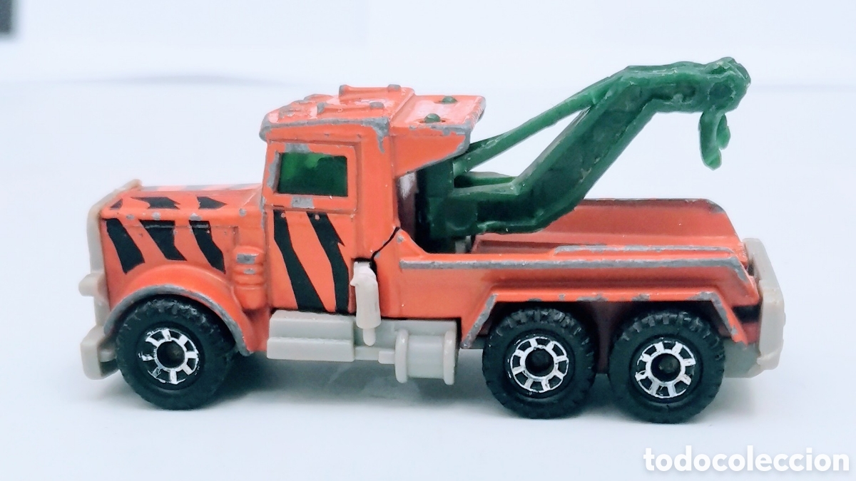 Coches a escala Matchbox: PETERBILT /MATCHBOX / MADE IN MACAU/ 1:64 APROX - Foto 2
