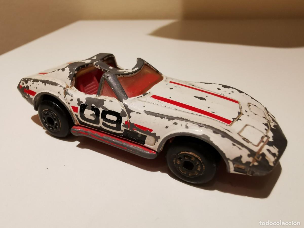 Coches a escala Matchbox: Matchbox Chevrolet Corvette 1/64 - Foto 1