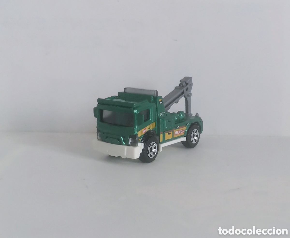 Carros em escala Matchbox: URBAN TOW TRUCK/ MATCHBOX / 1:64 APROX /MADE IN THAILAND