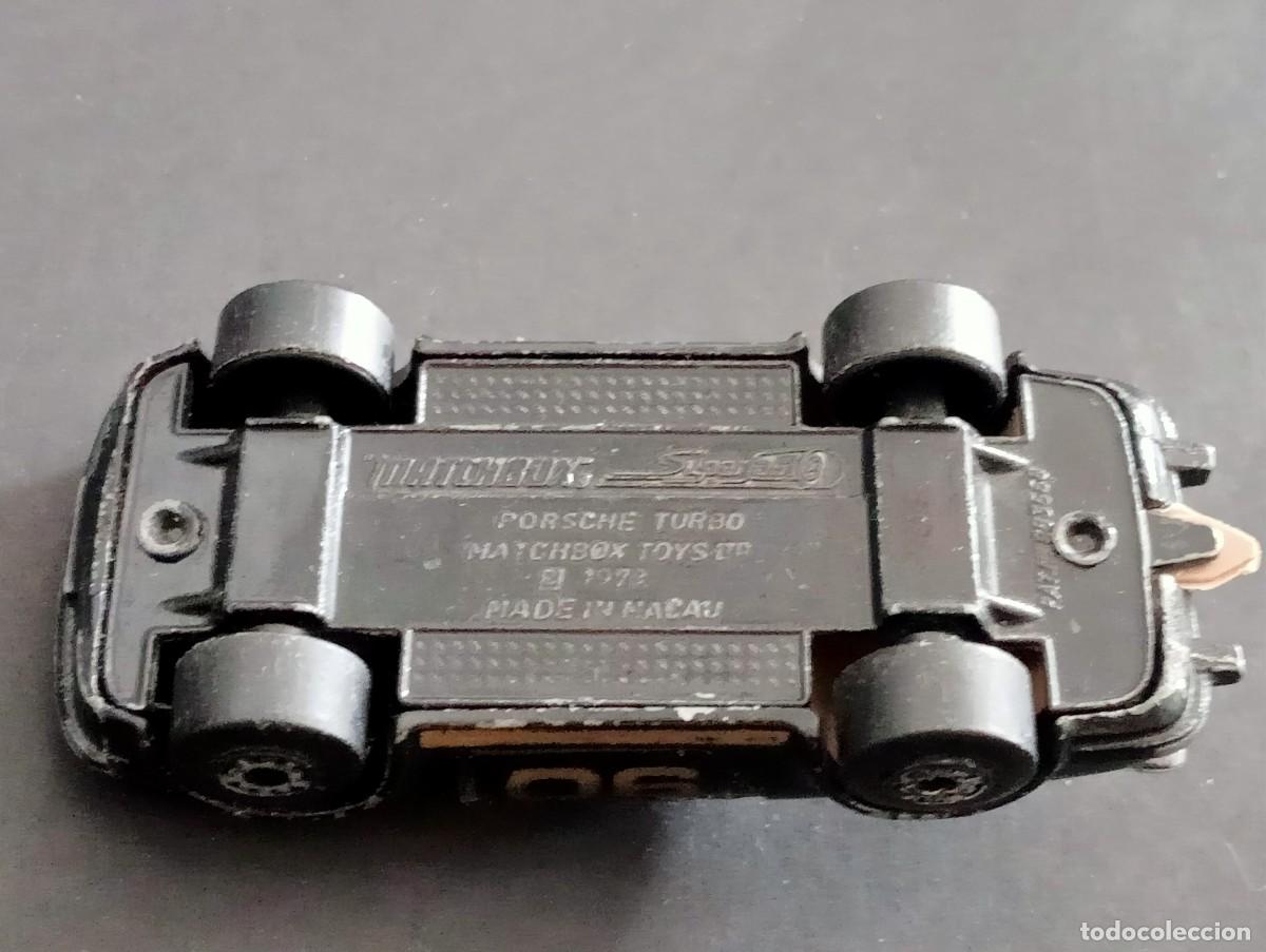 Coches a escala Matchbox: Porsche Turbo de Matchbox. - Foto 3