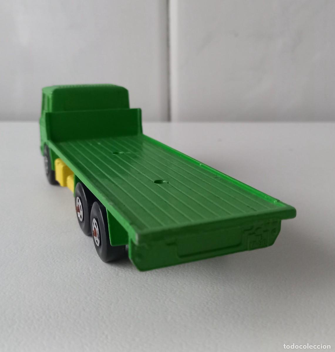 Coches a escala Matchbox: DAF de 3 ejes, cami&oacute;n plataforma - Foto 4