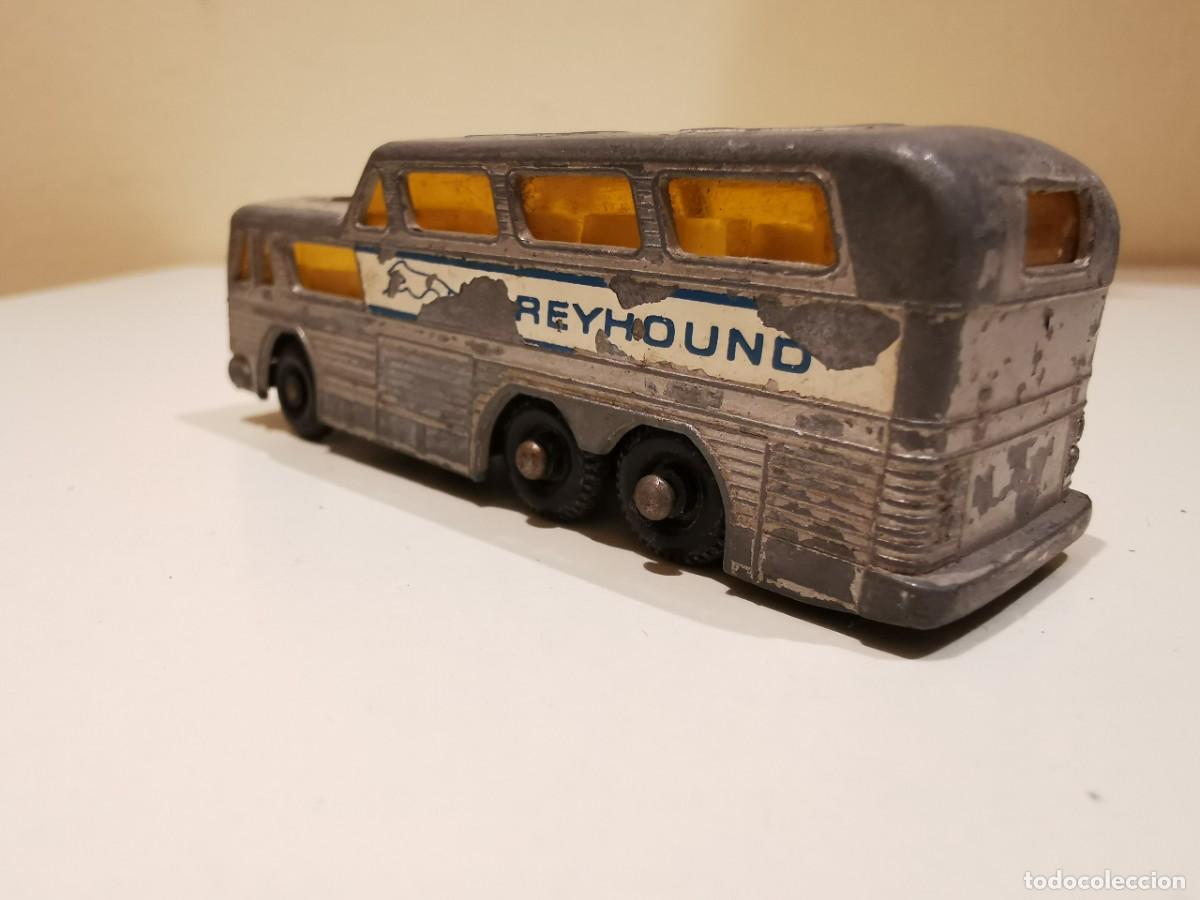 Coches a escala Matchbox: Matchbox Coach Greyhound 1/64 - Foto 3