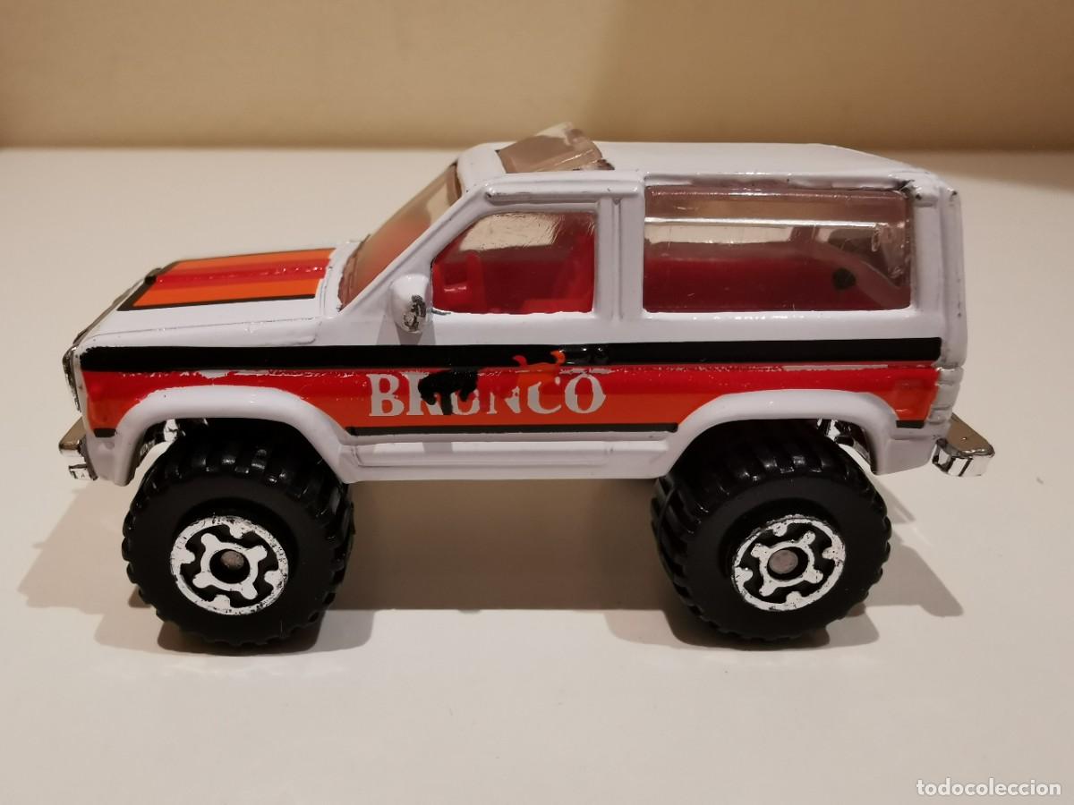 Coches a escala Matchbox: Matchbox Ford Bronco II 1/64 - Foto 3