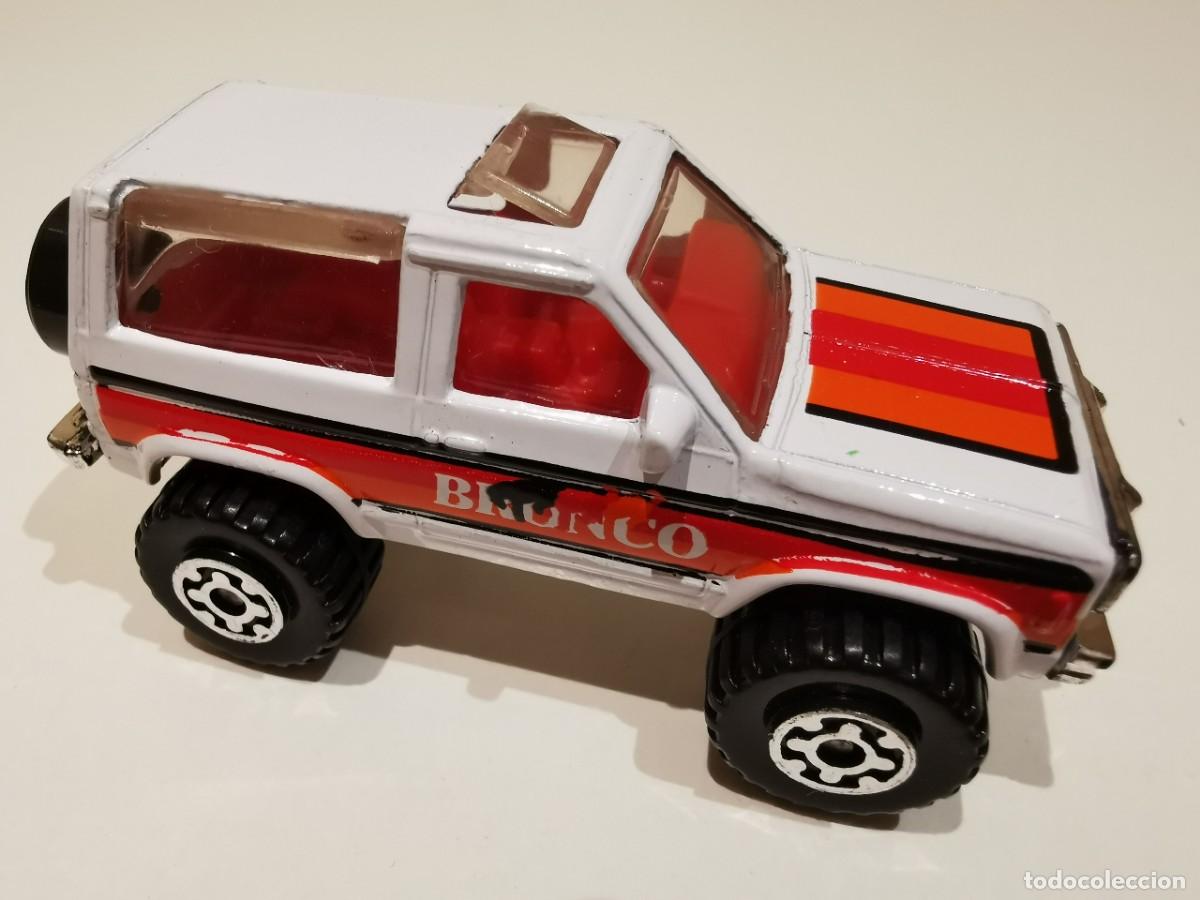 Coches a escala Matchbox: Matchbox Ford Bronco II 1/64 - Foto 5
