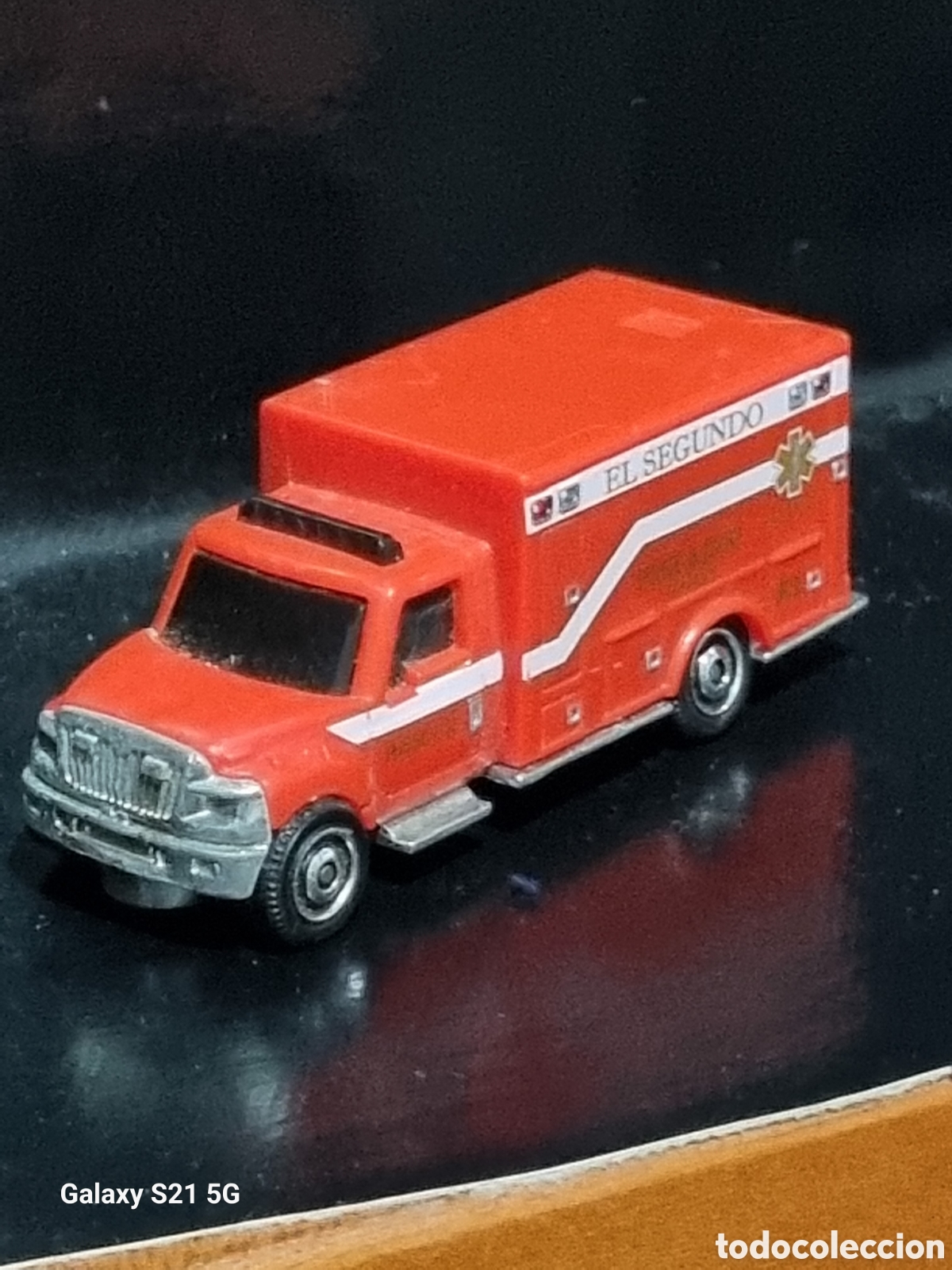 Coches a escala Matchbox: AMBULANCIA MATCHBOX - Foto 1