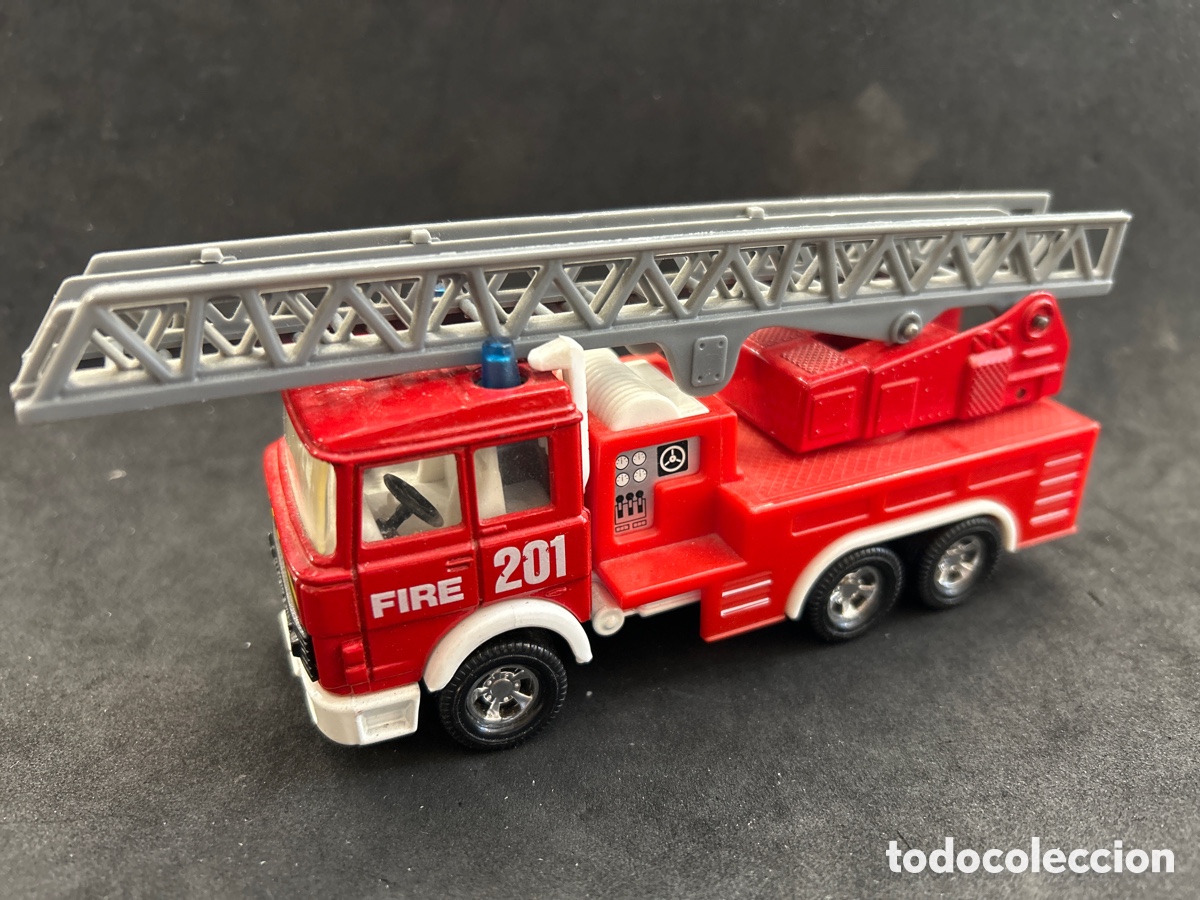 Coches a escala Matchbox: Matchbox s&uacute;per kings 1980, Fire 201 - Foto 1