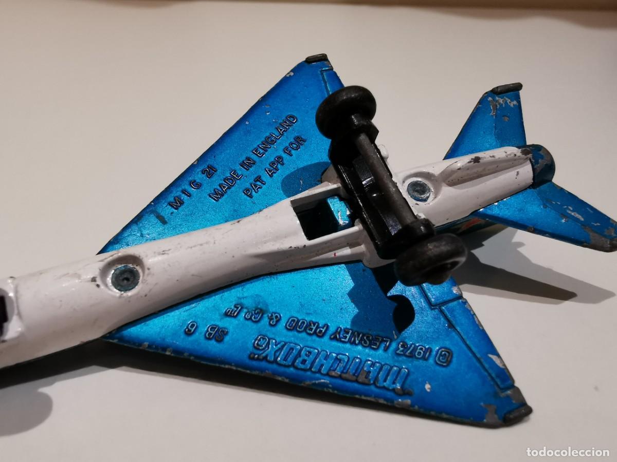 Coches a escala Matchbox: Mig 21 Matchbox 1/64 - Foto 4