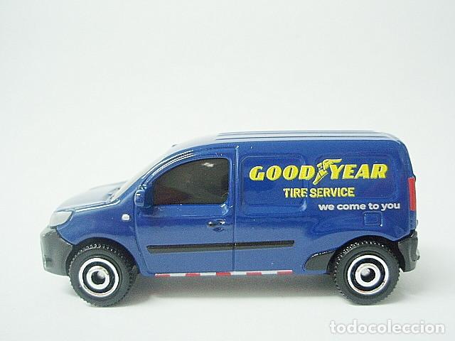 Coches a escala Matchbox: MATCHBOX MB1216 E * 16 RENAULT KANGOO EXPRESS DEL 2018 - Foto 2
