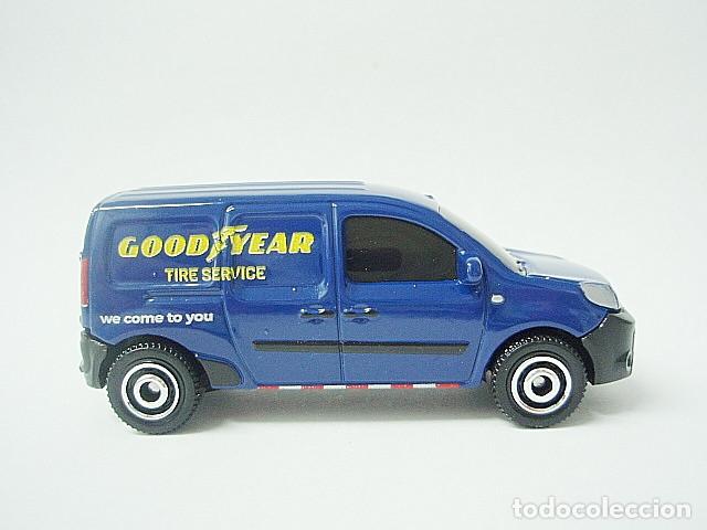 Coches a escala Matchbox: MATCHBOX MB1216 E * 16 RENAULT KANGOO EXPRESS DEL 2018 - Foto 3