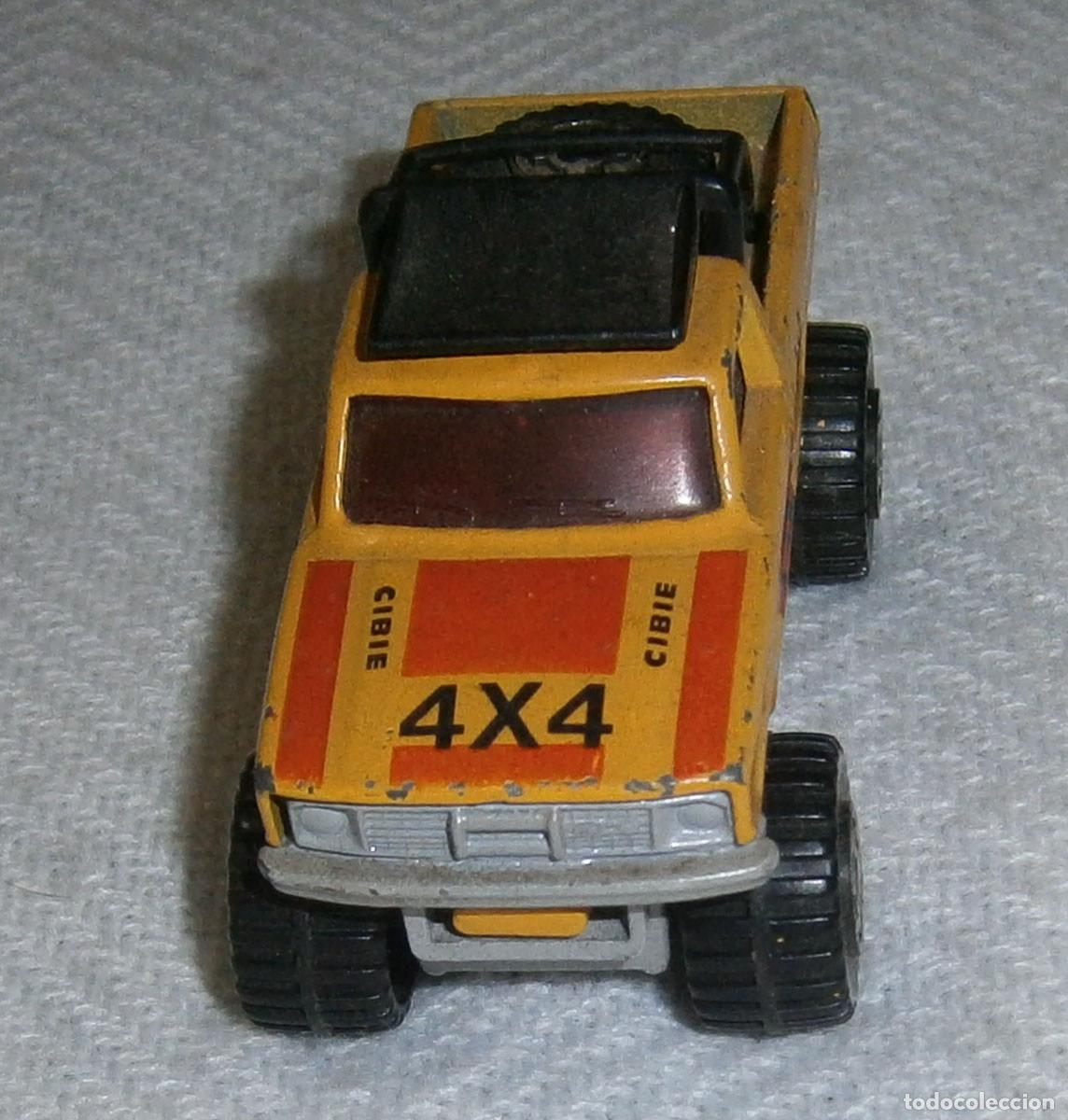 Coches a escala Matchbox: coche 4 x 4 de matchbox - Foto 1