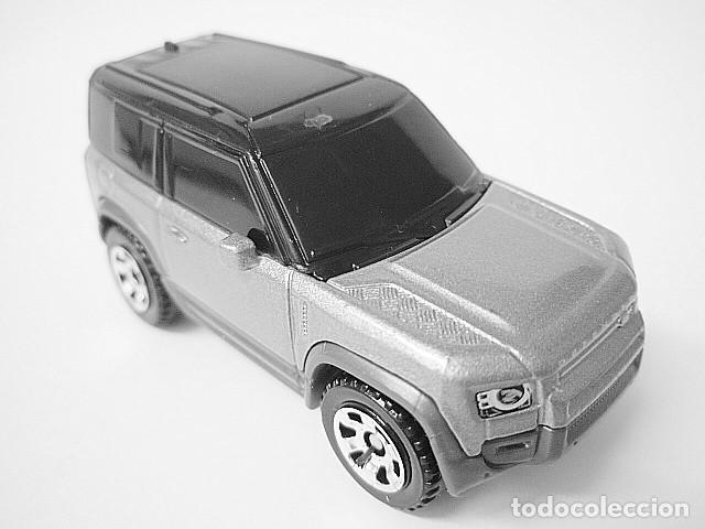 Coches a escala Matchbox: MATCHBOX MB1237 C * 37 LAND ROVER DEFENDER 90 DEL 2020 - Foto 2