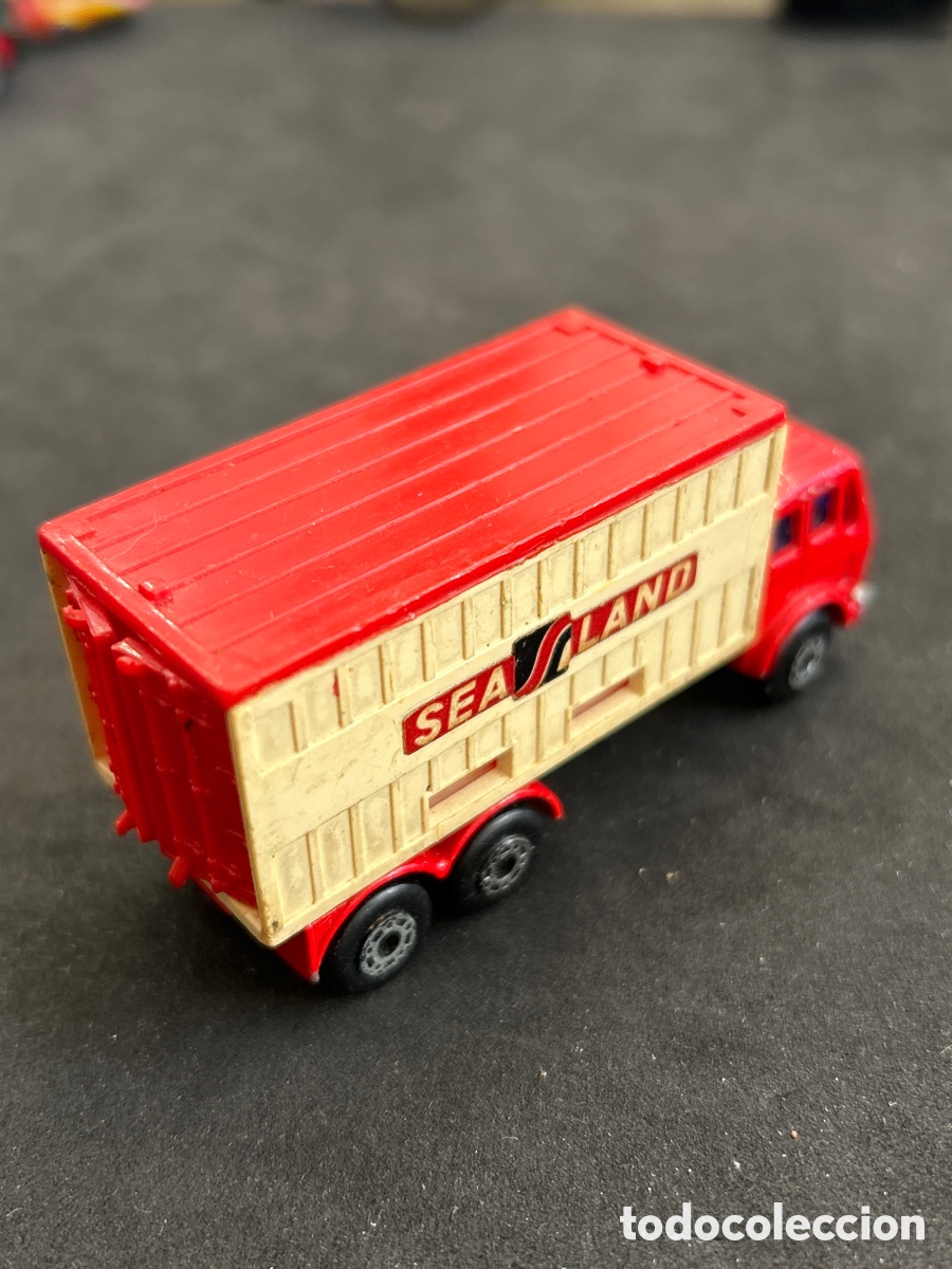Coches a escala Matchbox: Matchbox cami&oacute;n Mercedes container - Foto 2