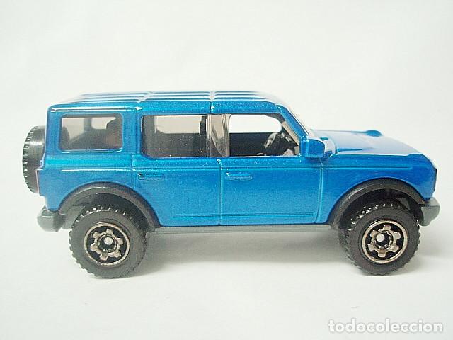 Coches a escala Matchbox: MATCHBOX MB1247 B * 47 FORD BRONCO DEL 2021 - Foto 3