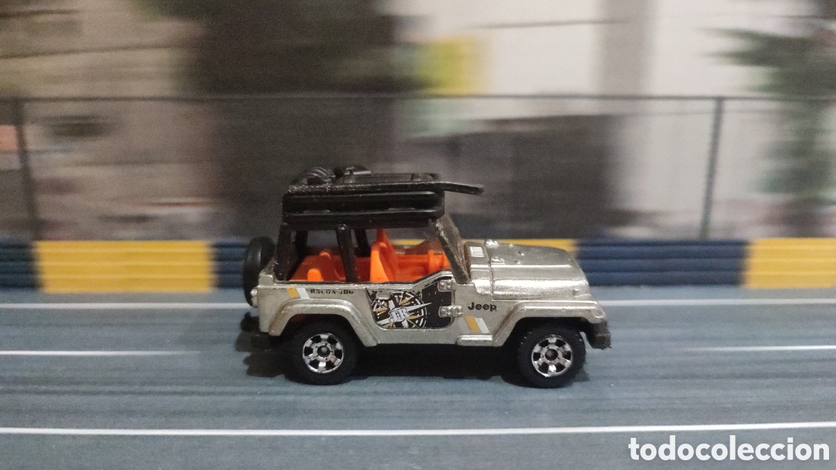 Coches a escala Matchbox: MATCHBOX - Jeep Wrangler - Foto 4
