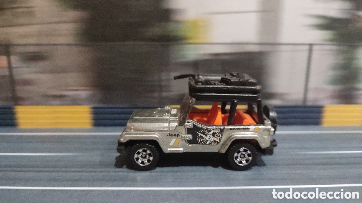 Coches a escala Matchbox: MATCHBOX - Jeep Wrangler - Foto 3