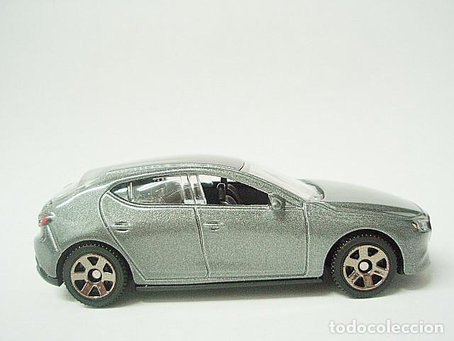 Coches a escala Matchbox: MATCHBOX MB1219 C * 19 MAZDA 3 DEL 2019 - Foto 2