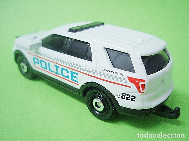 Coches a escala Matchbox: MATCHBOX MB1179 G * 79 FORD INTERCEPTOR UTILITY DEL 2016 - Foto 4