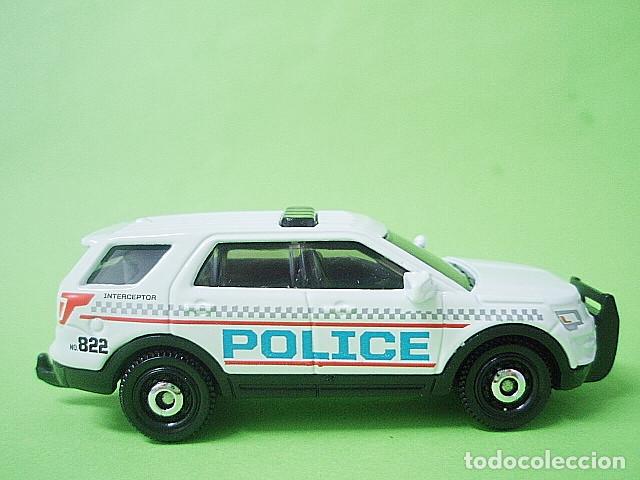 Coches a escala Matchbox: MATCHBOX MB1179 G * 79 FORD INTERCEPTOR UTILITY DEL 2016 - Foto 3