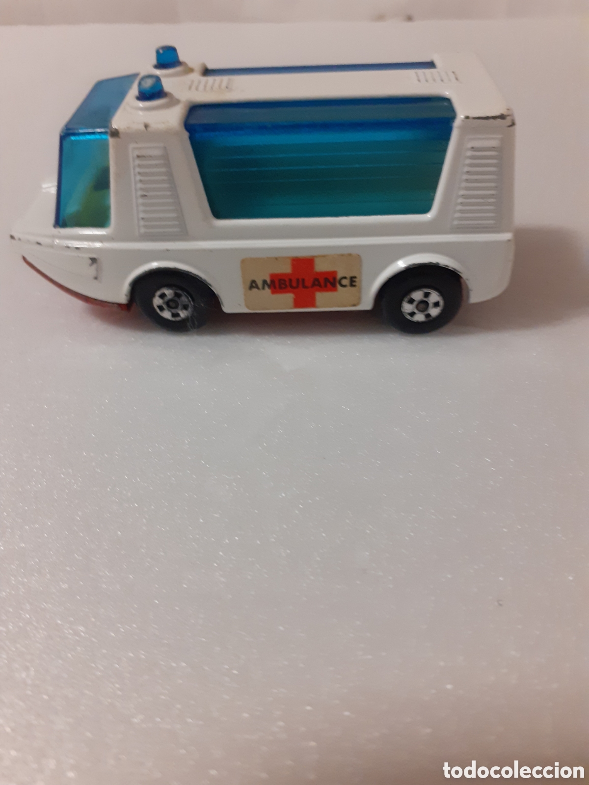 Coches a escala Matchbox: MATCHBOX LESNEY AMBULANCIA - Foto 5