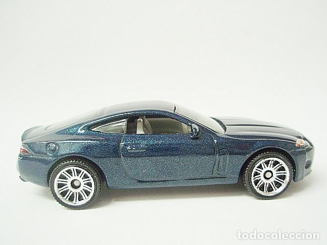 Coches a escala Matchbox: MATCHBOX MB692 E * 92 JAGUAR XK COUPE DEL 2006 - Foto 2