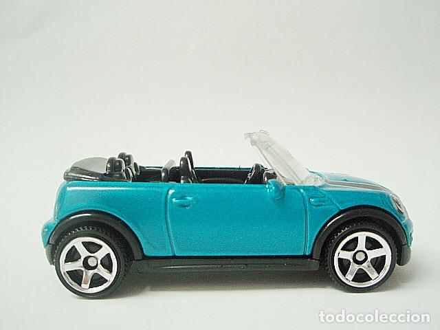 Coches a escala Matchbox: MATCHBOX MB822 B * 22 MINI COOPER S CABRIO DEL 2010 - Foto 3