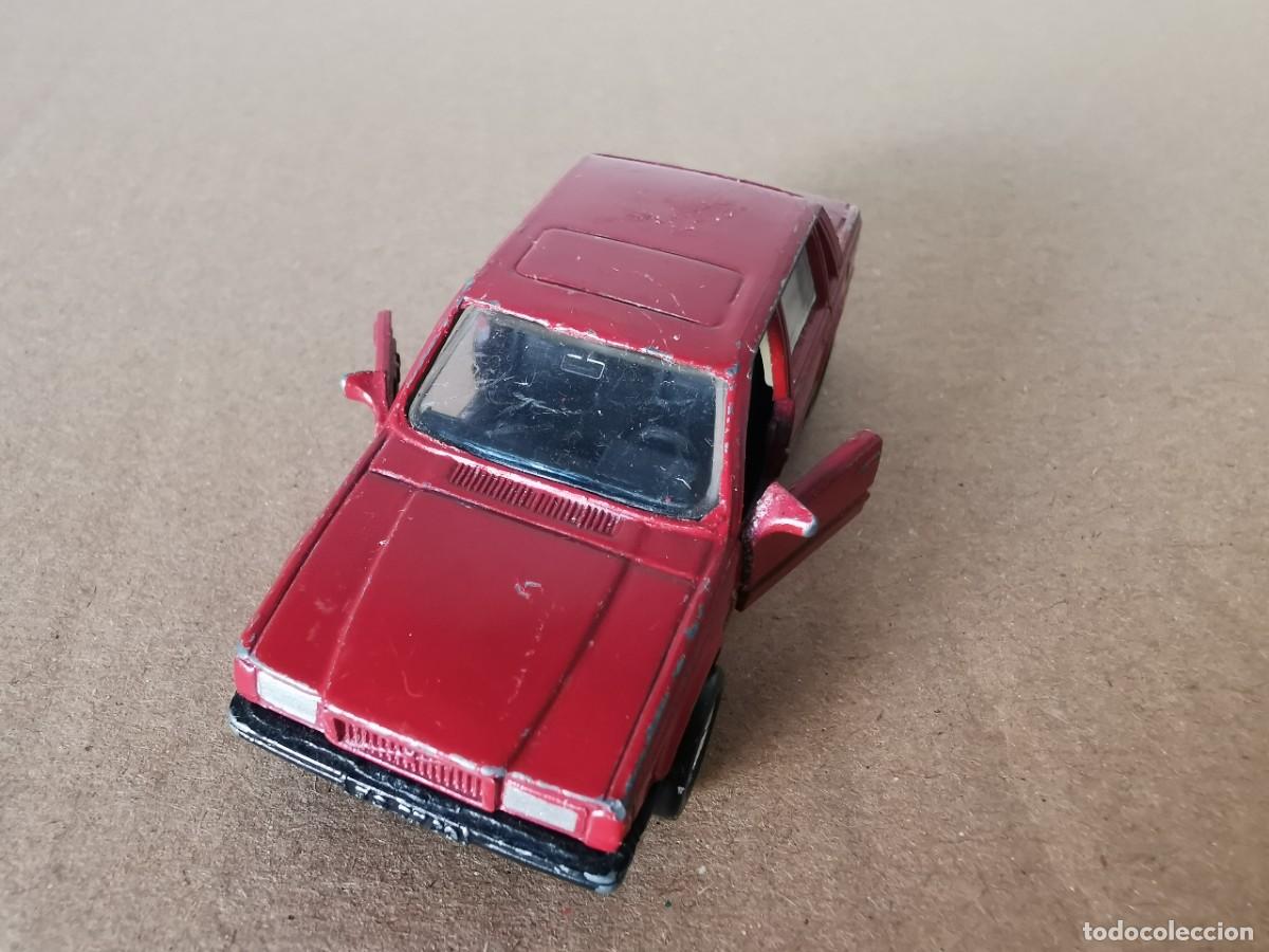 Coches a escala Matchbox: Matchbox Volvo 760 1/64 - Foto 5