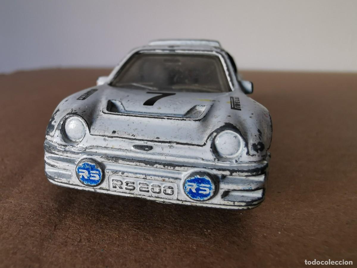 Coches a escala Matchbox: Matchbox Ford RS 200 1/64 - Foto 2