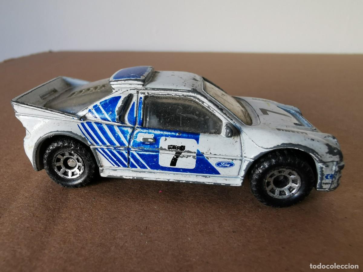Coches a escala Matchbox: Matchbox Ford RS 200 1/64 - Foto 3
