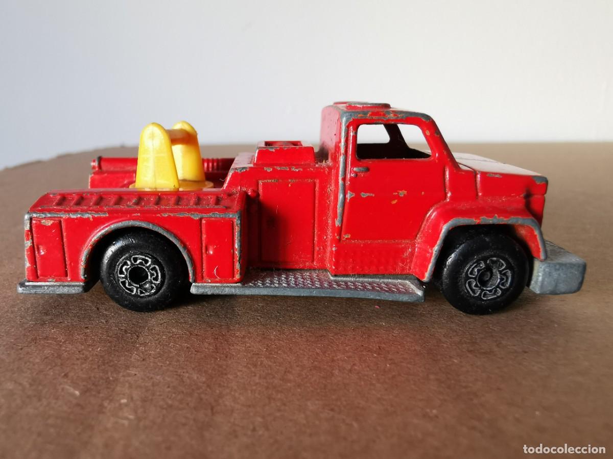 Coches a escala Matchbox: Matchbox Snorkel Fire Engine 1/64 - Foto 3