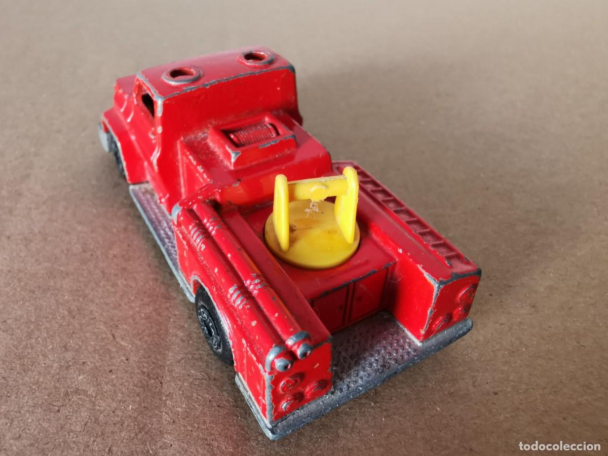 Coches a escala Matchbox: Matchbox Snorkel Fire Engine 1/64 - Foto 4