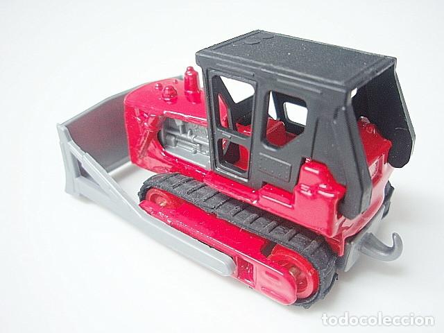 Coches a escala Matchbox: MATCHBOX MB064 D * 64 CATERPILLAR D9 BULLDOZER - Foto 3