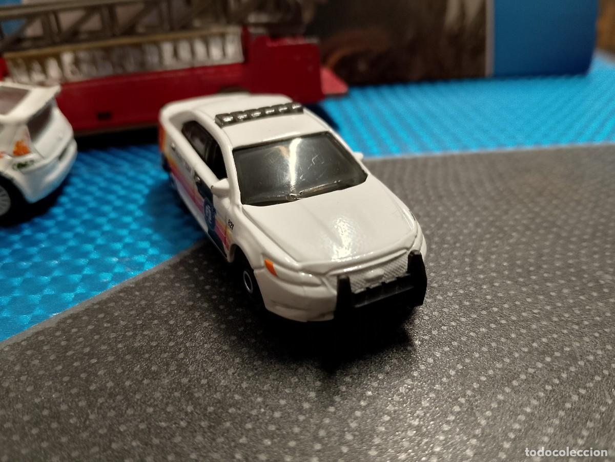 Coches a escala Matchbox: Matchbox Ford Police Interceptor - Foto 7