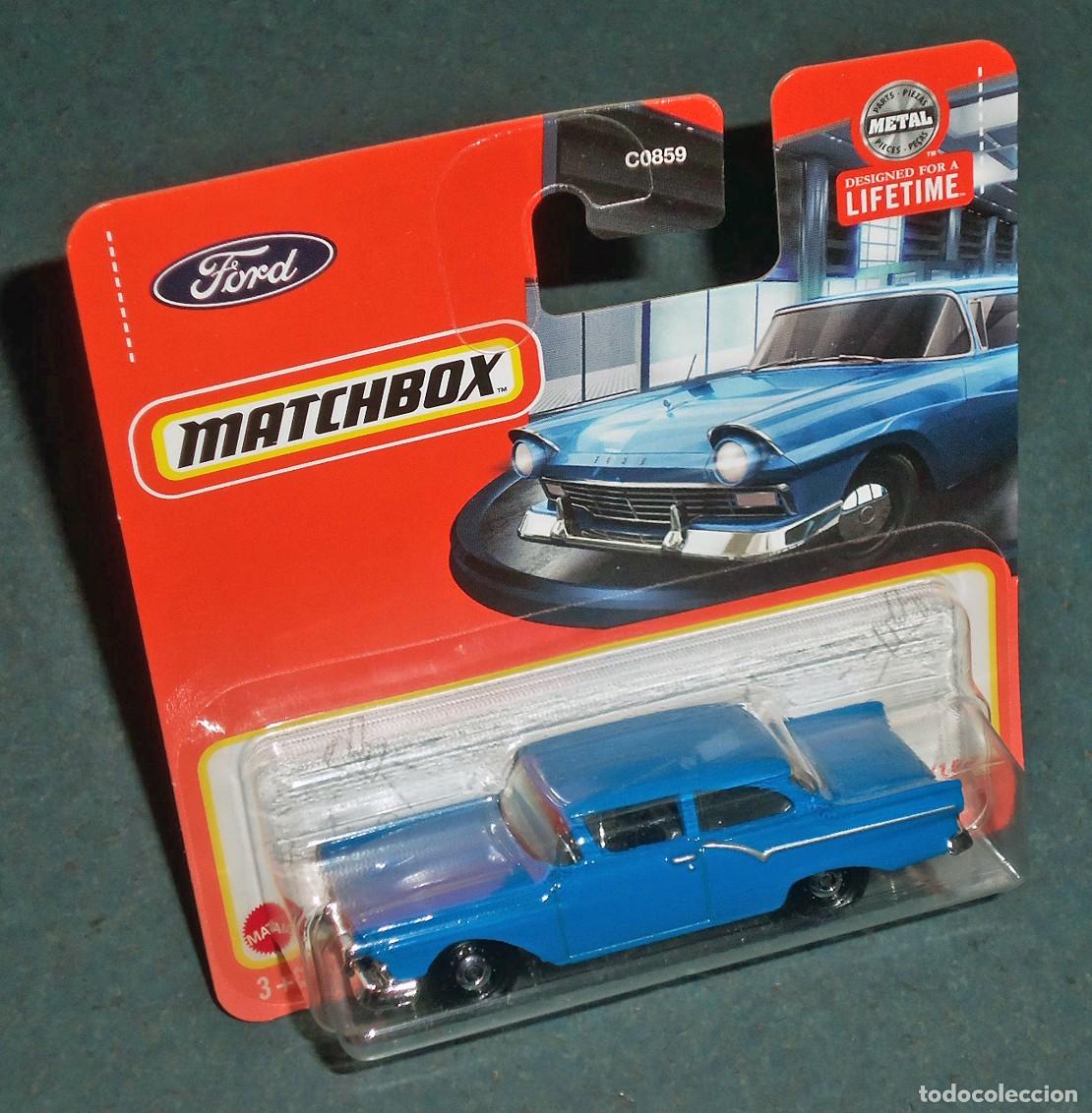 Coches a escala Matchbox: Coche FORD Custom 300 - MATCHBOX 1/64 - Foto 1