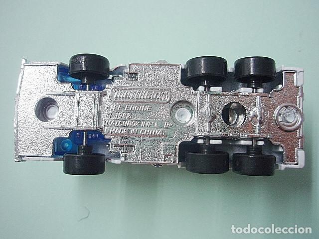 Coches a escala Matchbox: MATCHBOX MB134 K * 34 OSHKOSH EXTENDING-LADDER FIRE ENGINE - Foto 4
