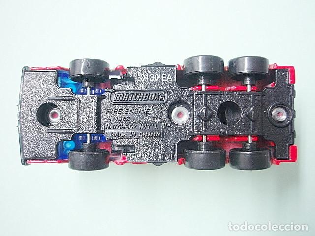 Coches a escala Matchbox: MATCHBOX MB134 M * 34 OSHKOSH EXTENDING-LADDER FIRE ENGINE - Foto 4