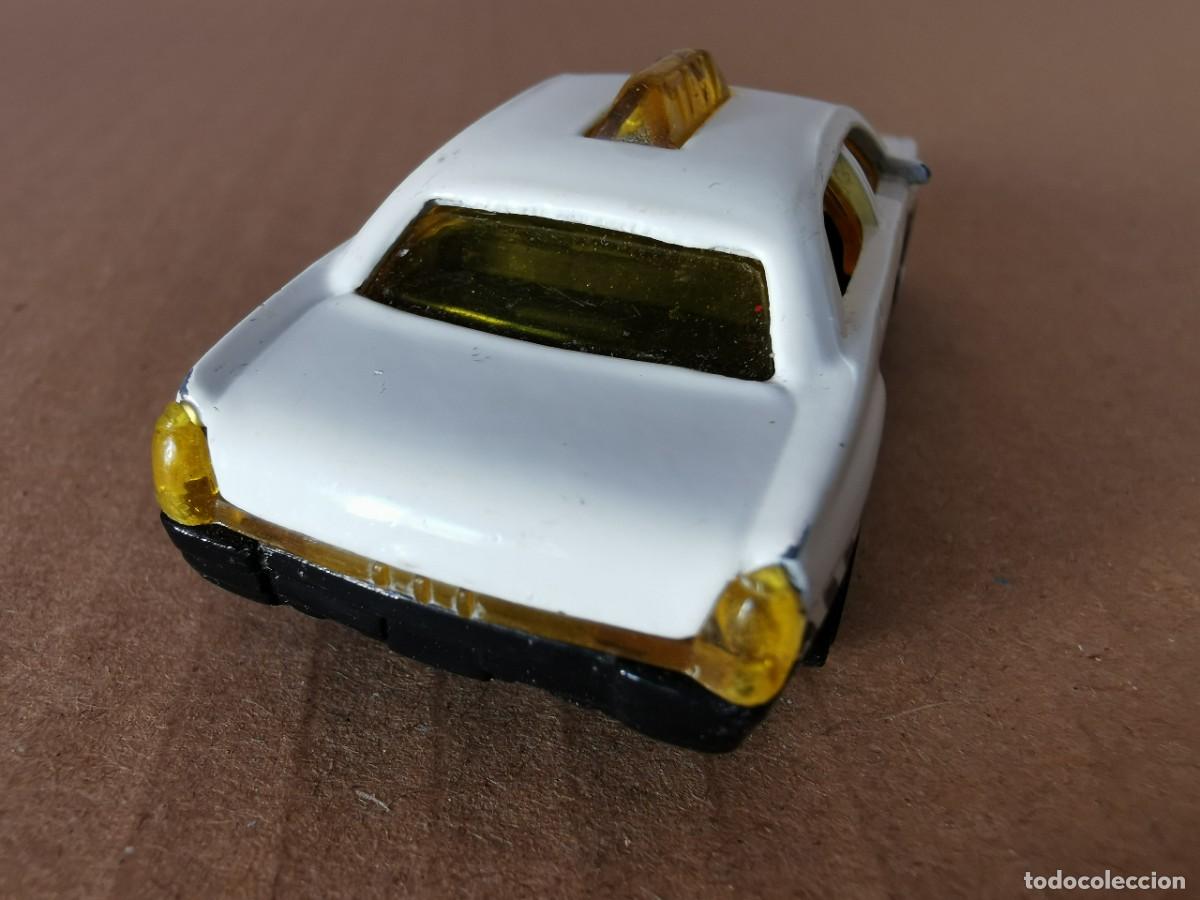 Coches a escala Matchbox: Taxi Cab Matchbox 1/64 - Foto 4