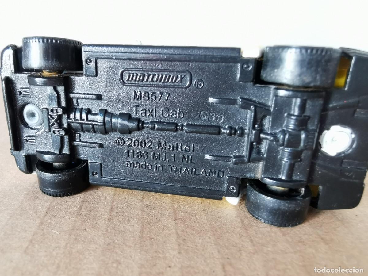 Coches a escala Matchbox: Taxi Cab Matchbox 1/64 - Foto 5