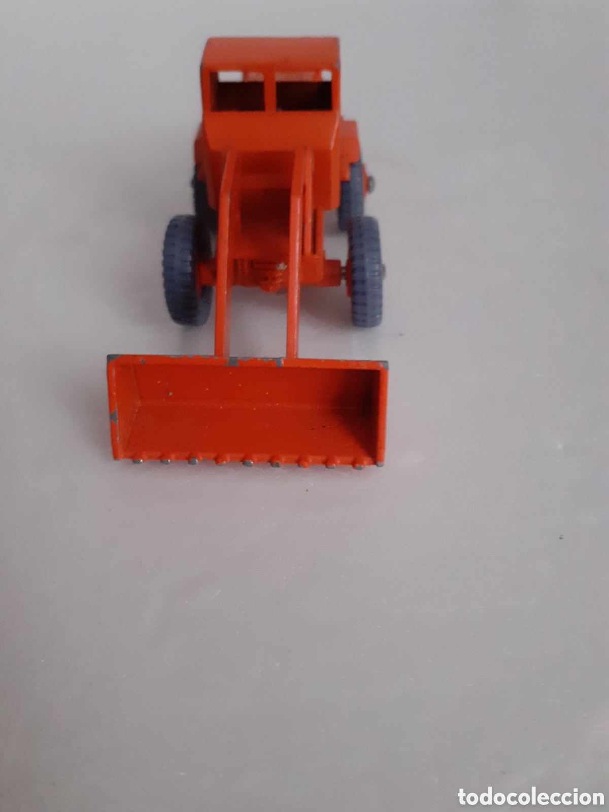 Coches a escala Matchbox: MATCHBOX LESNEY TRACTOR SHOVEL RUEDAS GRISES REF 69 - Foto 2
