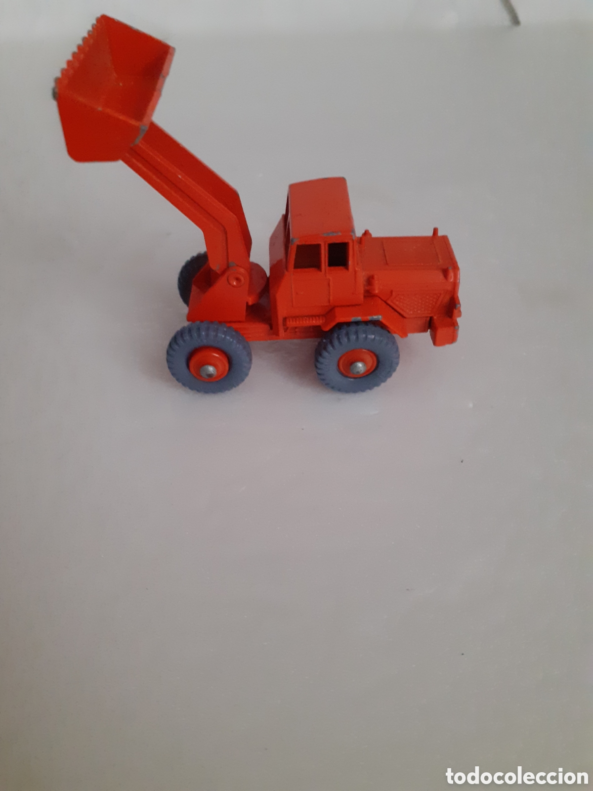 Coches a escala Matchbox: MATCHBOX LESNEY TRACTOR SHOVEL RUEDAS GRISES REF 69 - Foto 5