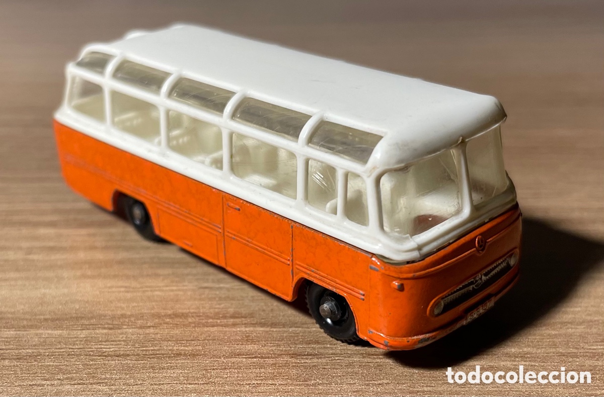 Coches a escala Matchbox: Matchbox Mercedes Coach - Foto 1