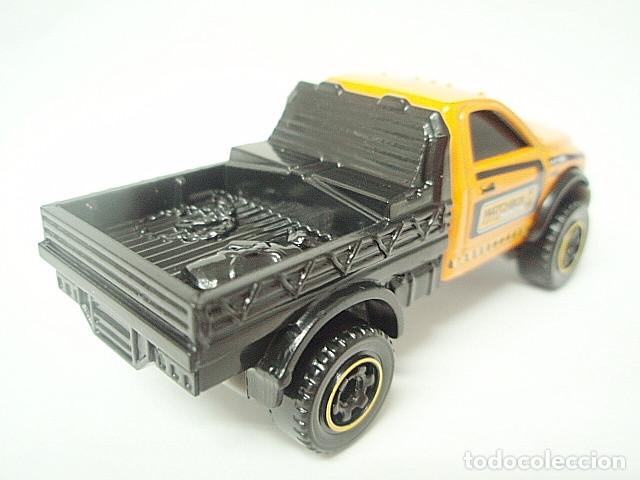 Coches a escala Matchbox: MATCHBOX MB1177 D * 77 DODGE RAM 2500 FLATBED DEL 2016 - Foto 4