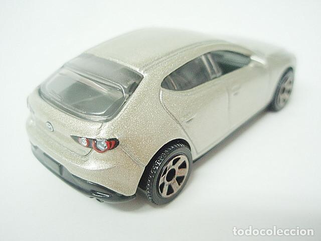 Coches a escala Matchbox: MATCHBOX MB1219 E * 19 MAZDA 3 DEL 2019 - Foto 4