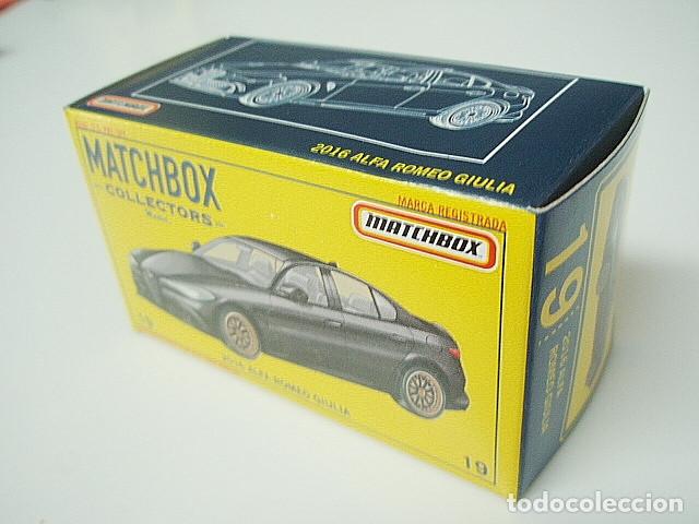 Coches a escala Matchbox: MATCHBOX MB1205 E * 5 ALFA ROMEO GIULIA DEL 2016 - Foto 6