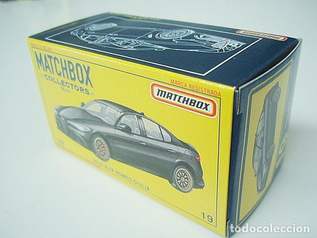 Coches a escala Matchbox: MATCHBOX MB1205 E * 5 ALFA ROMEO GIULIA DEL 2016 - Foto 7