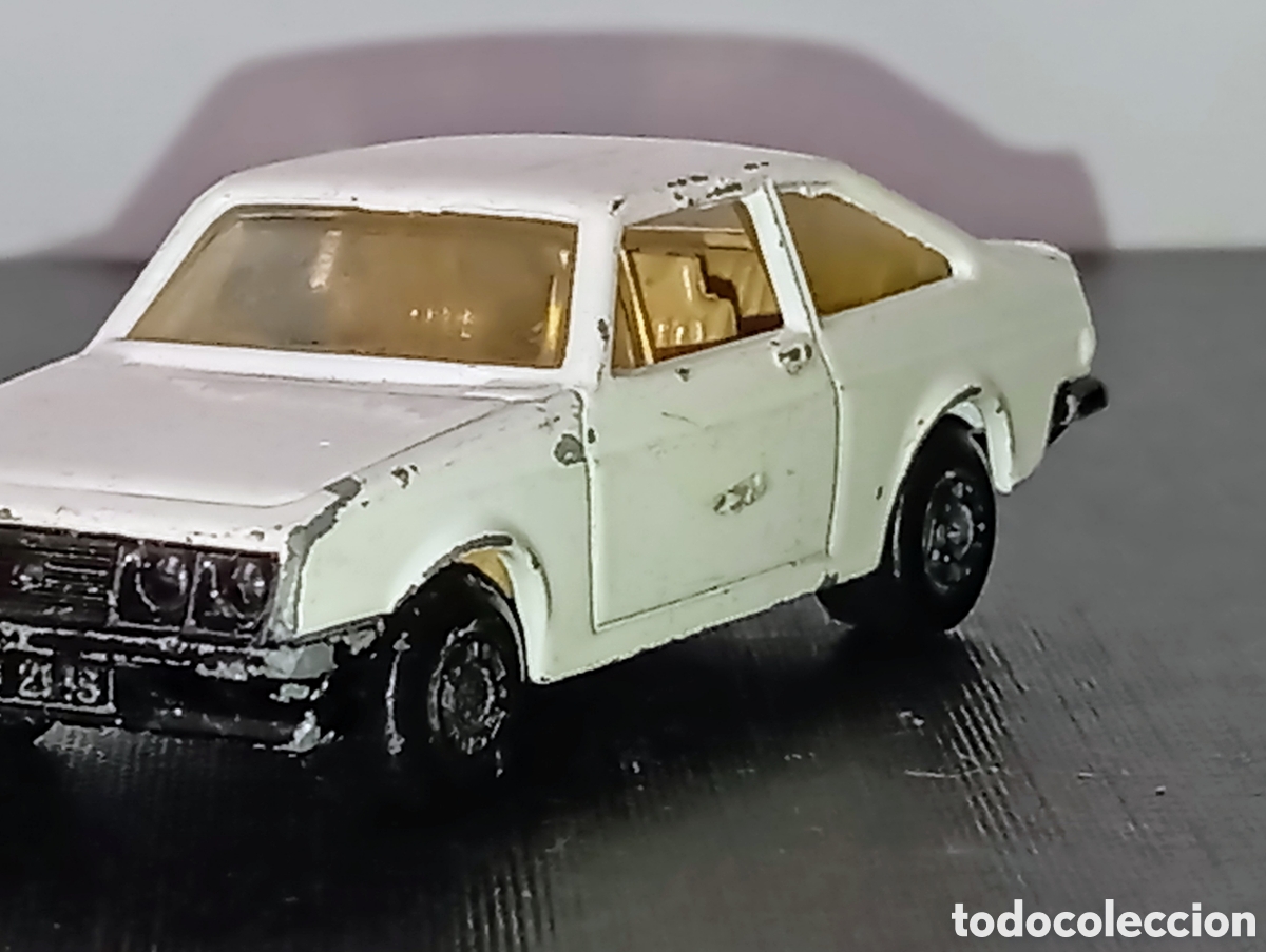 Coches a escala Matchbox: FORD ESCORT RS 2000 - MATCHBOX - Foto 5