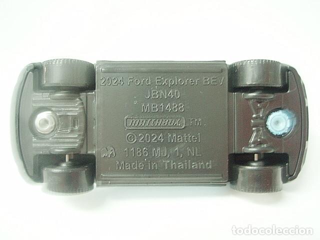 Coches a escala Matchbox: MATCHBOX MB1488 A * 88 FORD EXPLORER BEV DEL 2024 - Foto 5